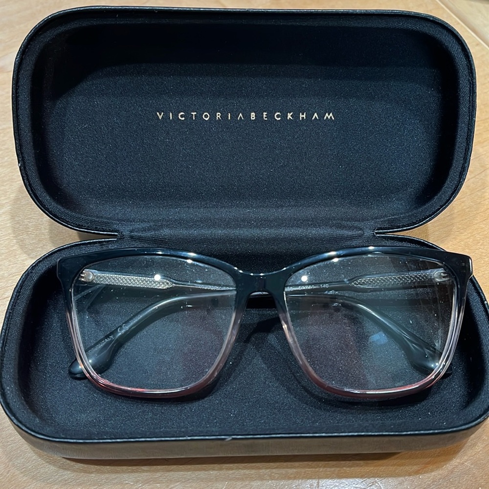 Victoria Beckham prescription glasses